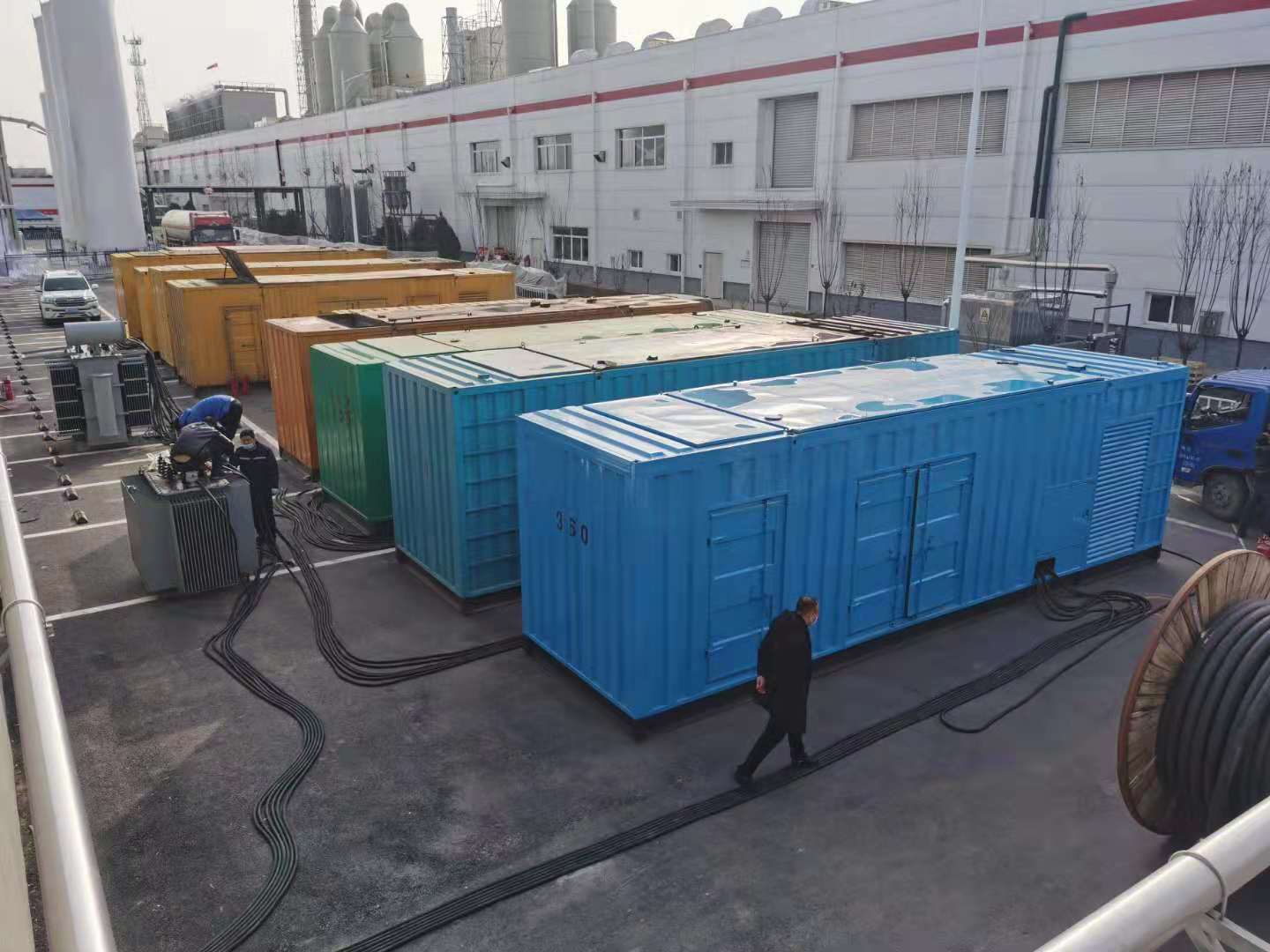泽库发电机出租-两相发电机与三相发电机有何区别?