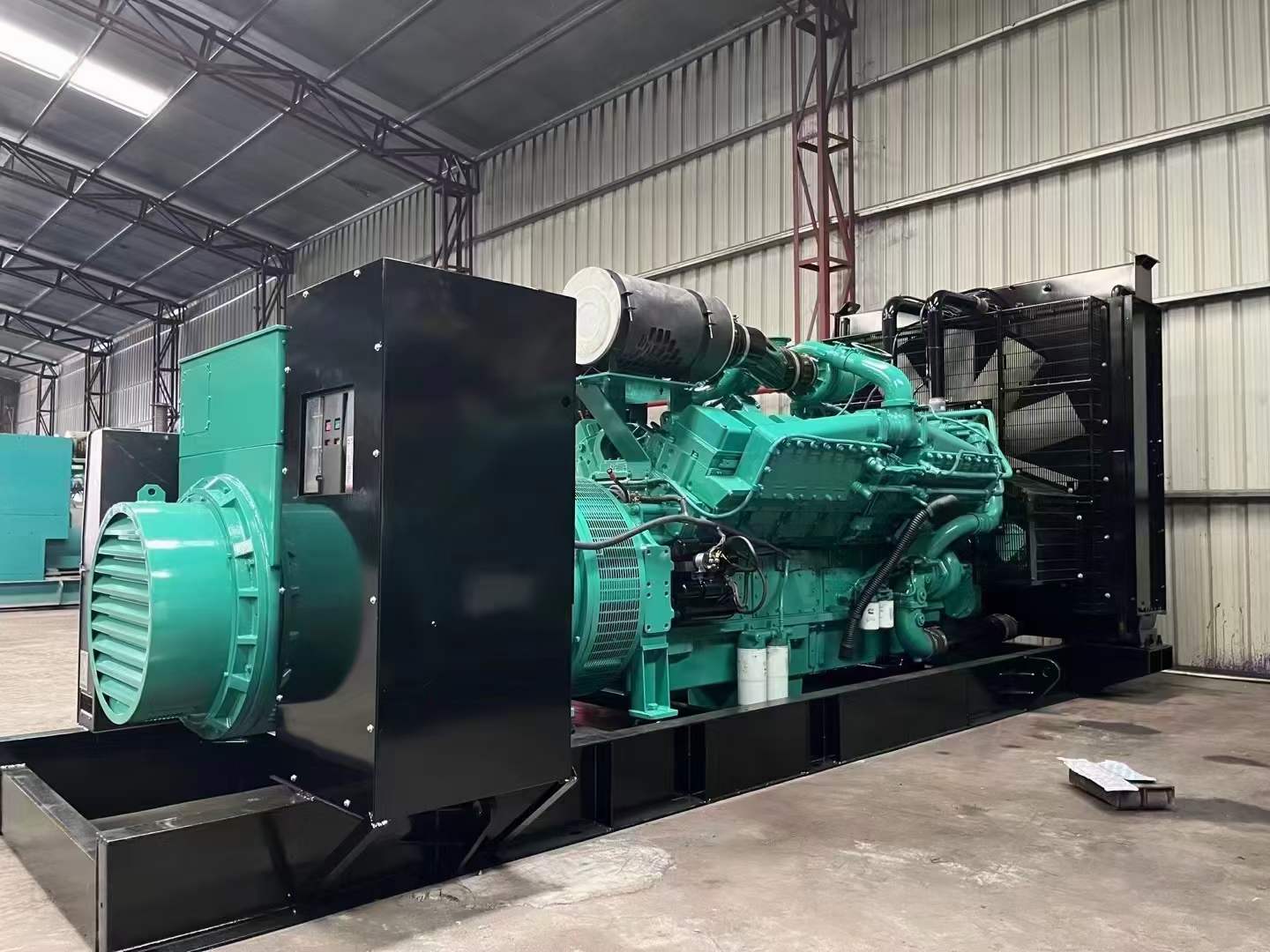 泽库如何降低 800kW 柴油发电机输出电流的波动？